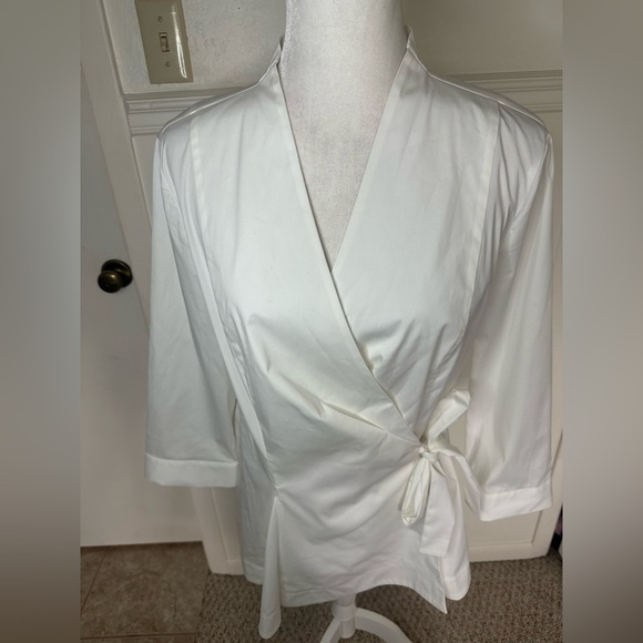 Lafayette 148 New York Elegant Wrap Blouse size 14 - Picture 2 of 9